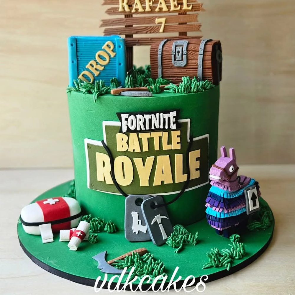 Fortnite by VDK Cakes